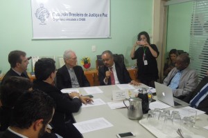 MCCE recebe relator da Comissão da Reforma Política da Câmara