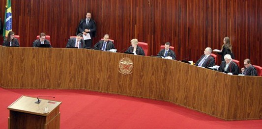 TSE cassa governador do Amazonas e determina nova eleição para o cargo