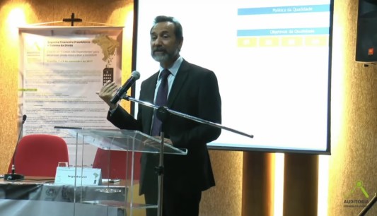 MCCE participa de Seminário Internacional da Auditoria Cidadã da Dívida