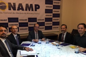 MCCE e Conamp reafirmam parceria