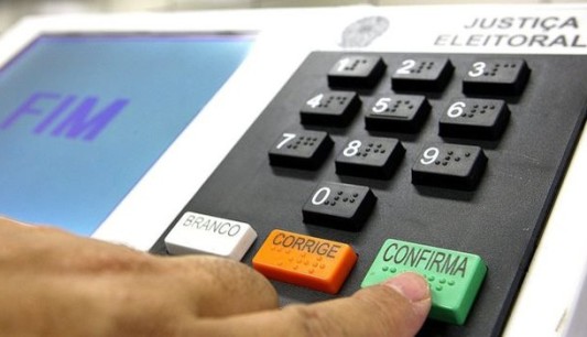 TSE atende pedido do MCCE e ouvirá sociedade civil sobre eleições municipais